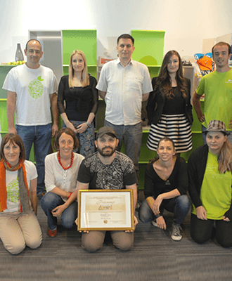 E-TRGOVINA Award za doprinos popularizaciji elektronskog poslovanja u Srbiji za projekat Limundo Blog